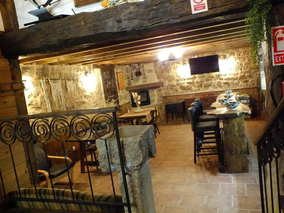 Hostal La Bodeguita Cuzcurrita-Río Tirón Exterior foto