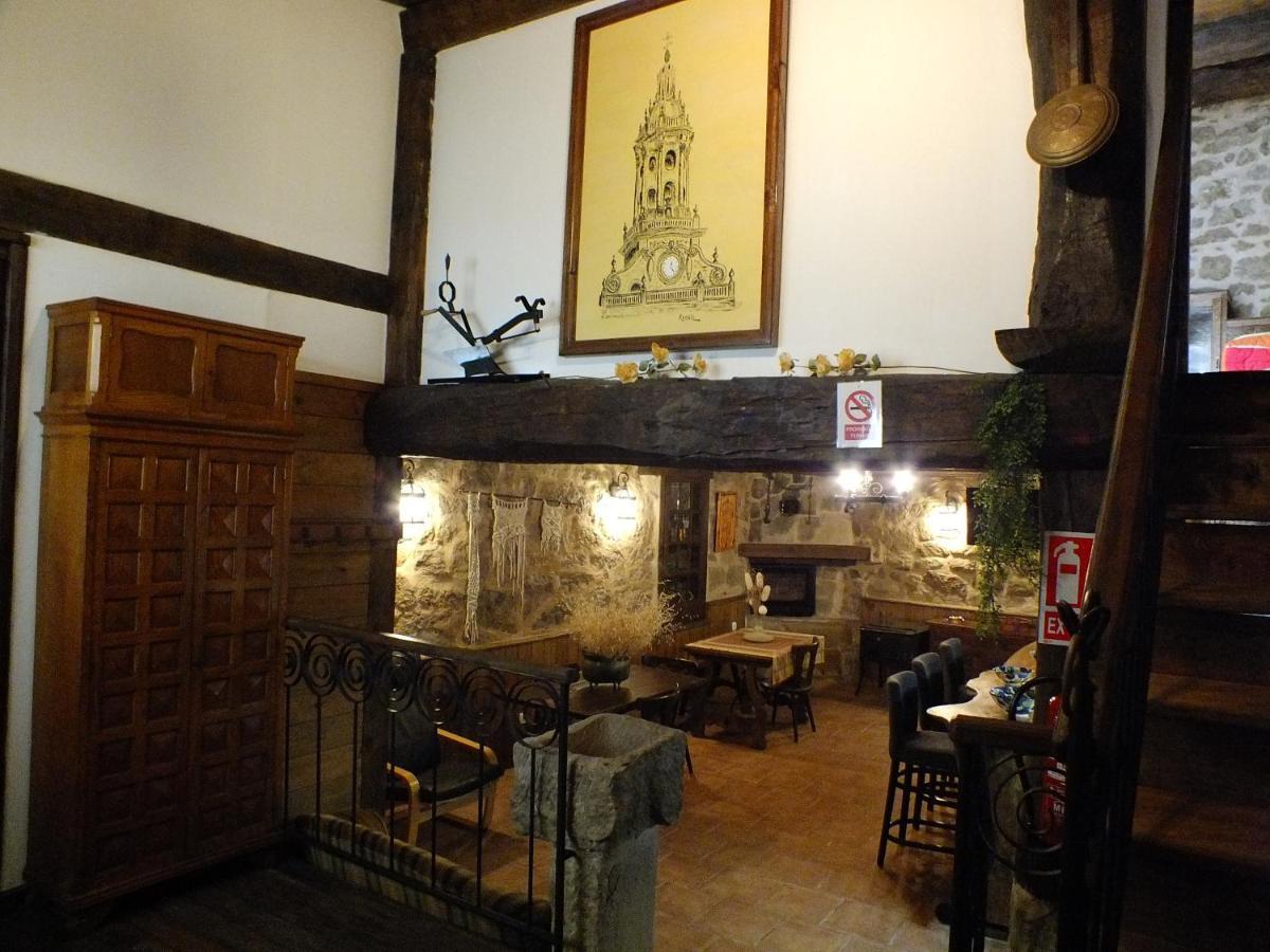 Hostal La Bodeguita Cuzcurrita-Río Tirón Exterior foto